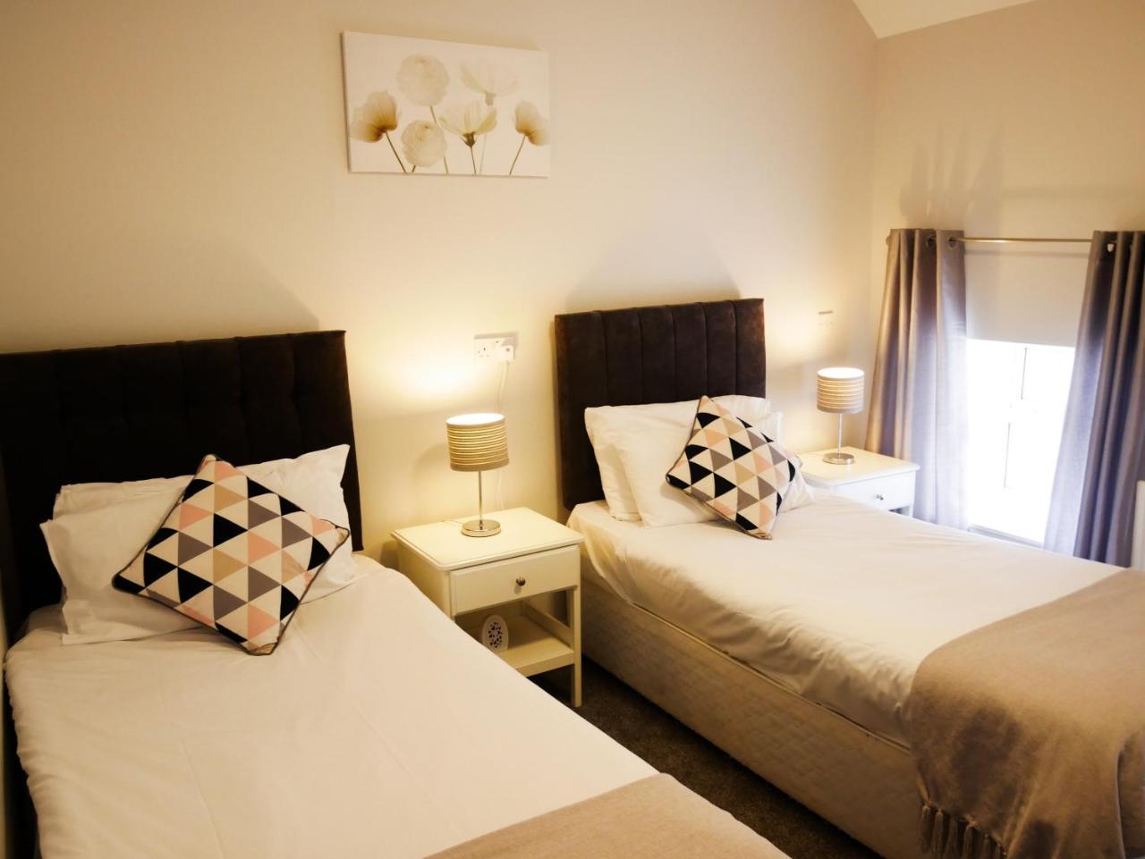 Townhouse Tullamore Hotel Exterior foto
